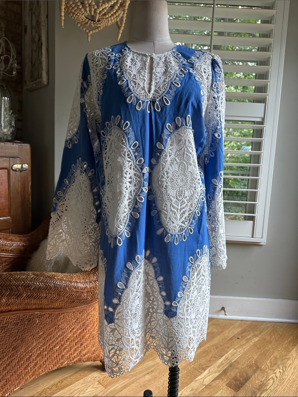 JADE COLLECTION JOHNNY WAS LACE DRESS LARGE EXCELLENT
